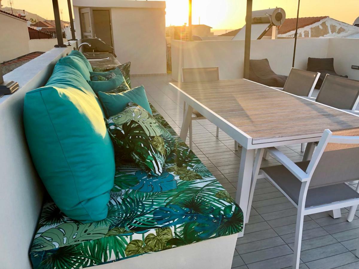 Veranda Panormo Pánormos Esterno foto